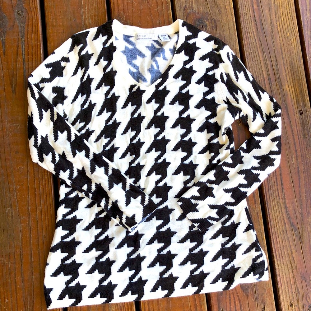 Houndstooth Black and White Sweater